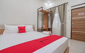 Reddoorz Syariah @ Boemi Guesthouse Tasikmalaya